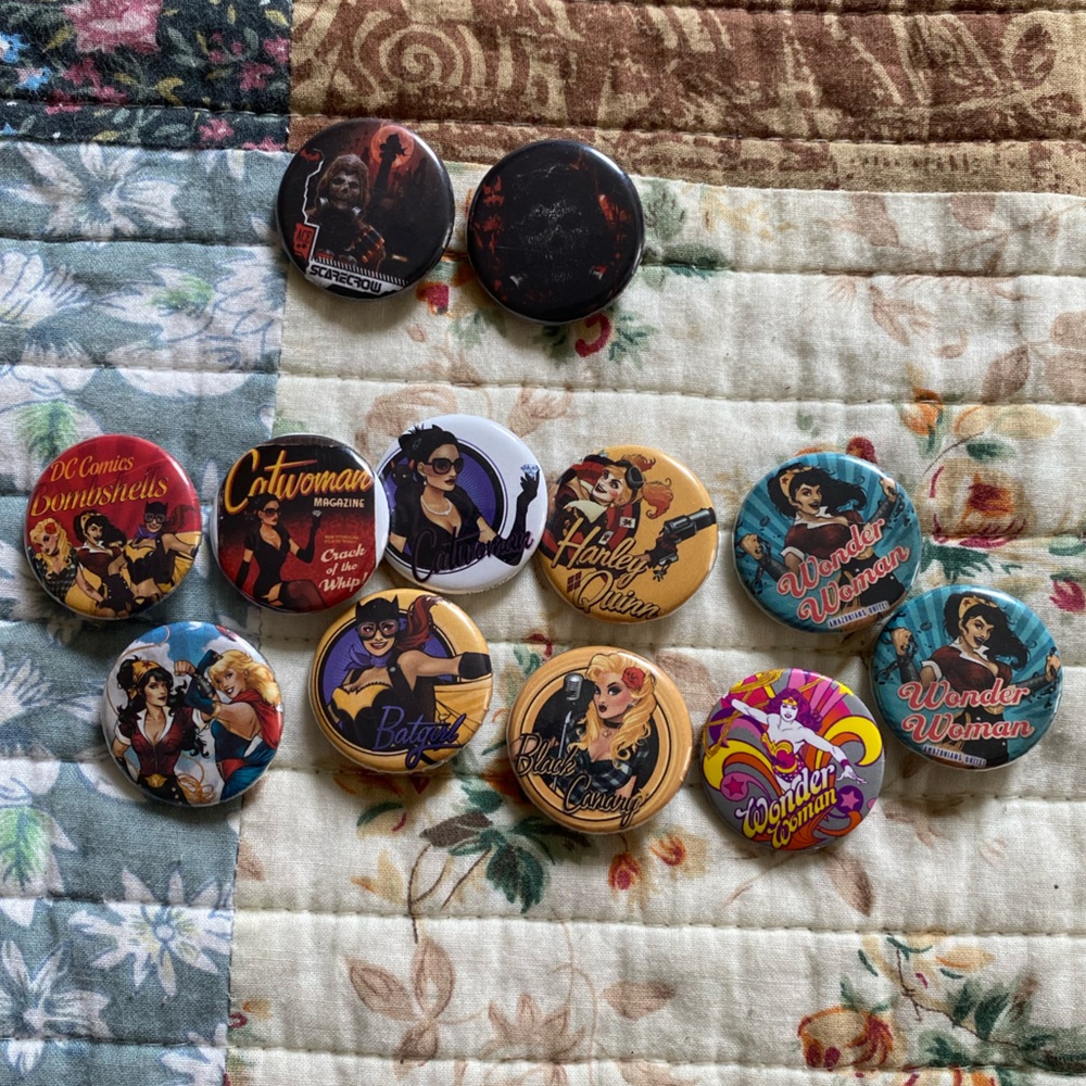DC Bombshells pins and DC Scarecrow pins. Pin-up style portraits.